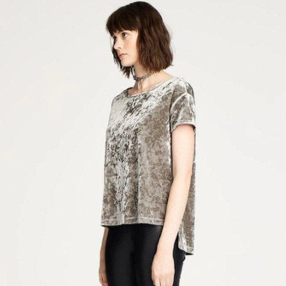 Alana Velvet High/Low Top size S
REBECCA MINKOFF - Picture 2 of 6